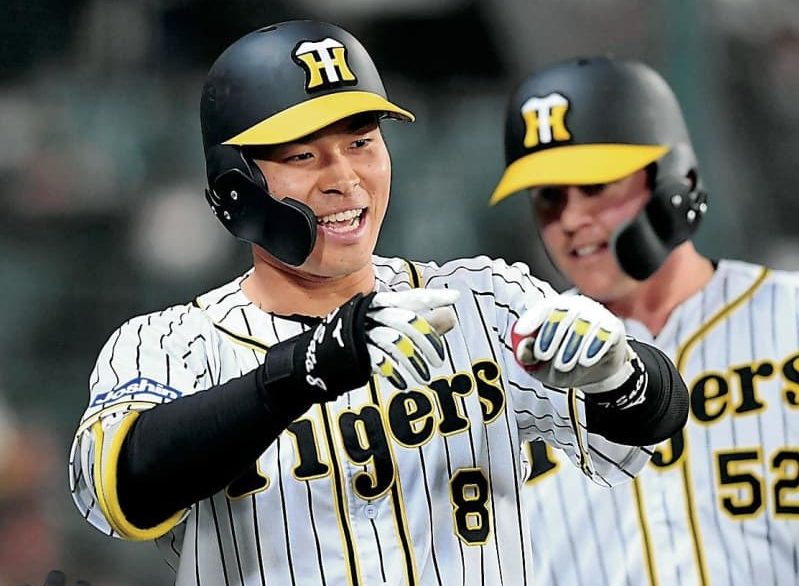 若虎・佐藤輝、東京ドーム100万円特大弾へ期待大 ゴジラも超えていけ! 若虎・佐藤輝、東京ドーム100万円特大弾へ期待大 ゴジラも超えていけ!