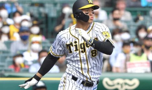 阪神　今季最多13得点の猛攻で連敗ストップ　佐藤輝がプロ初の猛打賞で4打点