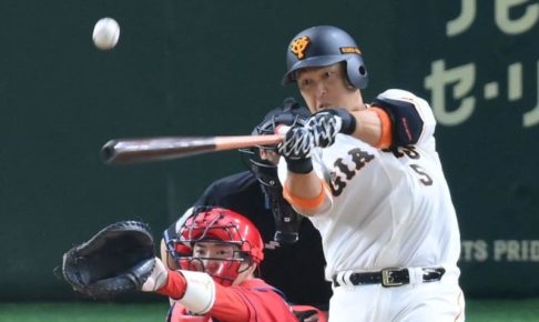 巨人打線が爆発　八回に一気に6点差追いついた