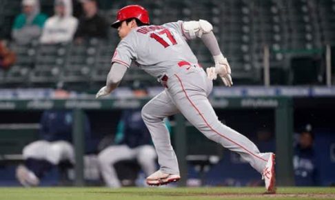 【MLB】大谷翔平、第1打席で四球選び二盗に成功！　高速スライディングで今季4個目の盗塁