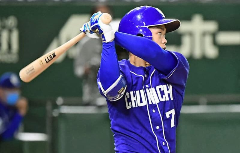 「4番を打ってもいい」中日・根尾が大物OBをも魅了するワケ 「4番を打ってもいい」中日・根尾が大物OBをも魅了するワケ