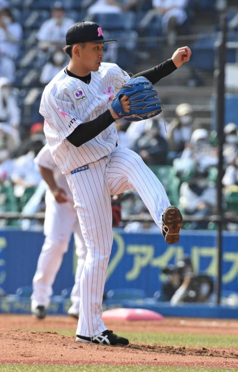 ロッテ11安打7得点で逆転勝ち　柿沼2号同点ソロ　小島は5回3失点で今季初勝利