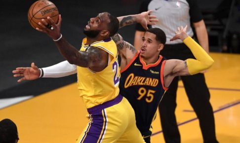 NBA＝レーカーズがプレーオフ進出、グリズリーズは望み残す