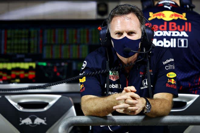 「目の前で小切手をちらつかせる話ではない」レッドブルF1代表、エンジン部門設立や人材獲得の“おもしろさ”を語る 「目の前で小切手をちらつかせる話ではない」レッドブルF1代表、エンジン部門設立や人材獲得の“おもしろさ”を語る