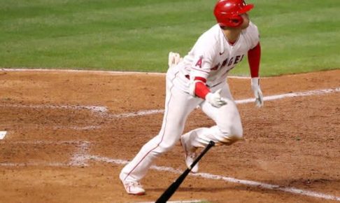 【MLB】大谷翔平、中堅フェンス直撃の適時三塁打！　技ありの一打で4試合ぶりマルチ安打