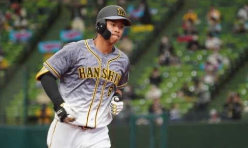 阪神・佐藤輝明は交流戦も「変わらず打てる」　初代“首位打者”が着目するステップ幅