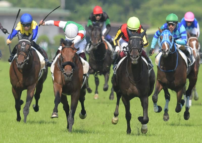 【日本ダービー】4番人気シャフリヤールが接戦制す 皐月賞馬エフフォーリアは鼻差2着 【日本ダービー】4番人気シャフリヤールが接戦制す 皐月賞馬エフフォーリアは鼻差2着