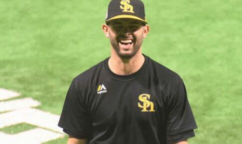 鷹マルティネス、初の月間MVP受賞を支えた甲斐の献身　「感謝したい」