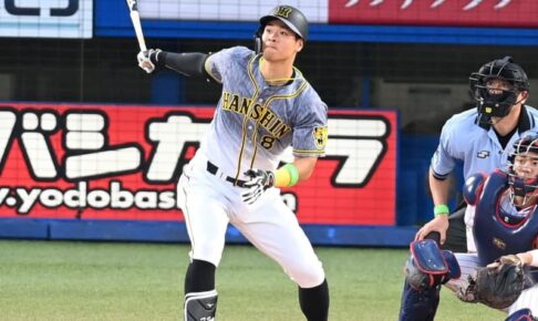 阪神・佐藤輝が同点2ラン　歴代新人左打者トップタイの20号