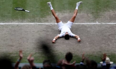 ジョコビッチ、ウィンブルドン3連覇で6度目V GS優勝回数は歴代1位タイに ジョコビッチ、ウィンブルドン3連覇で6度目V GS優勝回数は歴代1位タイに