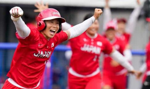ソフト日本代表が劇的サヨナラで2連勝！　延長タイブレークの末に渥美が決勝打