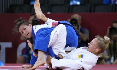 銀メダル以上が確定　渡名喜風南が決勝進出　優勝候補に一本勝ち
