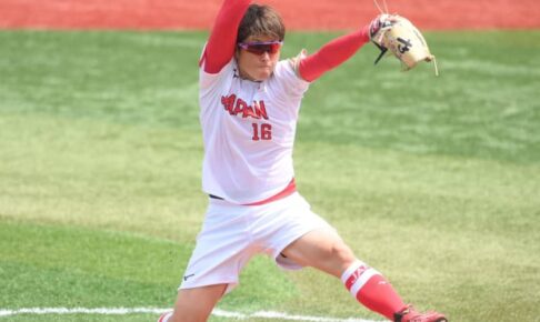 ソフトボール 日本が米国にサヨナラ負け 27日に決勝で再戦へ ソフトボール 日本が米国にサヨナラ負け 27日に決勝で再戦へ