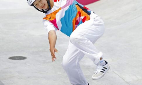 スケートボード西矢椛が金メダル スケートボード西矢椛が金メダル