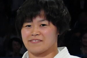 浜田尚里が決勝進出！関節技で一本勝ち　銀メダル以上確定　柔道女子78キロ級