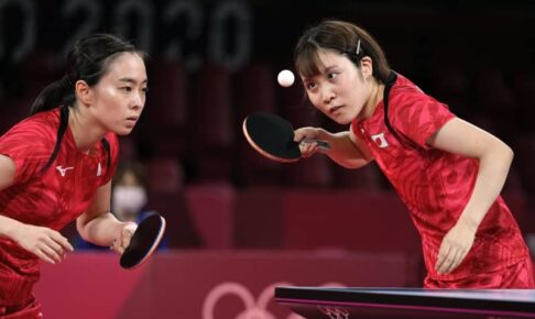 女子団体が4強入り　卓球・2日