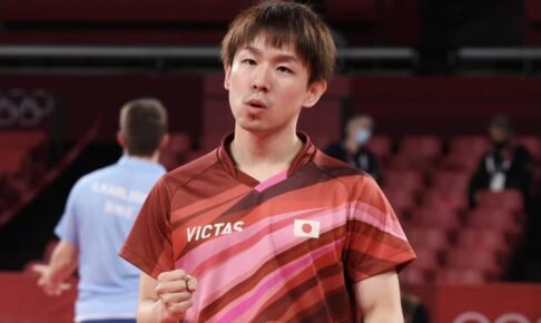 【五輪卓球】卓球日本男子、ベスト4進出　“ファンタジスタ”丹羽孝希がスウェーデンのエースに完勝