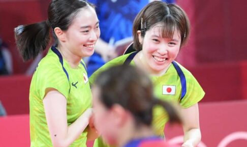 卓球娘が悲願金メダル王手　石川佳純＆伊藤美誠＆平野美宇、3-0圧勝で団体戦決勝へ