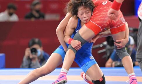 向田真優が決勝進出　吉田沙保里からのLINEで「自分のタックル出そうと」