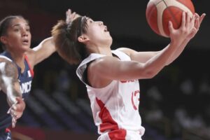 バスケット女子、日本が決勝進出　仏破りメダル確定、歴史的快挙