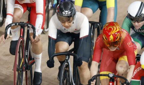 女子オムニアム梶原悠未が「銀」　自転車女子初のメダル