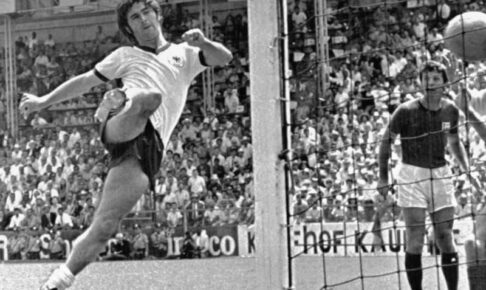 ゲルト・ミュラーさんが死去　「爆撃機」元西ドイツ代表FW