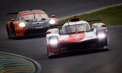 日没後の雨でクラッシュ続出　トヨタがワン・ツー形成／ル・マン24時間決勝6時間後