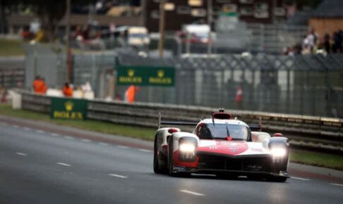 2番手トヨタ8号車に問題発生　残り6時間、首位は7号車／ル・マン24時間 決勝18時間後