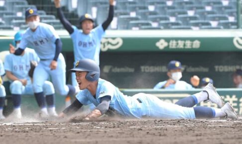 近江が大阪桐蔭下す　4点差逆転勝利