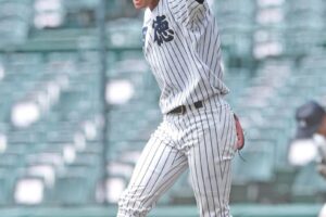 明徳義塾が5年ぶり8強　代木が完封　甲子園春夏100試合目で記念星