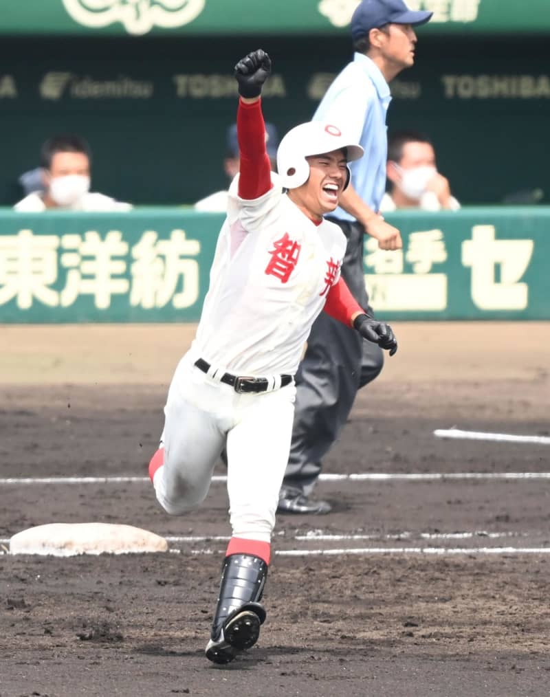 智弁和歌山が15年ぶり夏の甲子園4強 猛攻9得点 エース中西は登板せず Spread