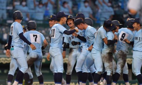 近江がサヨナラで20年ぶりの夏4強　九回4点差を追いつかれるも裏に決着