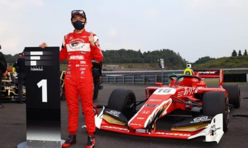 野尻智紀「なぜここまで調子がいいのかを解析する必要がある」。関口「太刀打ちできなかった」【第5戦もてぎ予選トップ3会見】