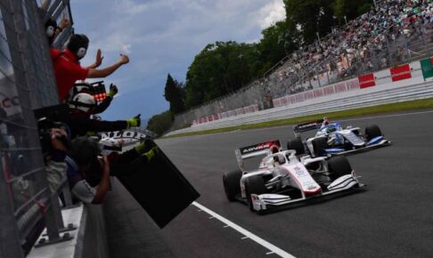 福住仁嶺がスーパーフォーミュラ初勝利を挙げる【第4戦スポーツランドSUGO】
