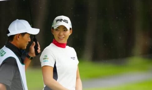 ＜速報＞バーディ締めで渋野日向子はイーブンパー発進　首位とは4打差