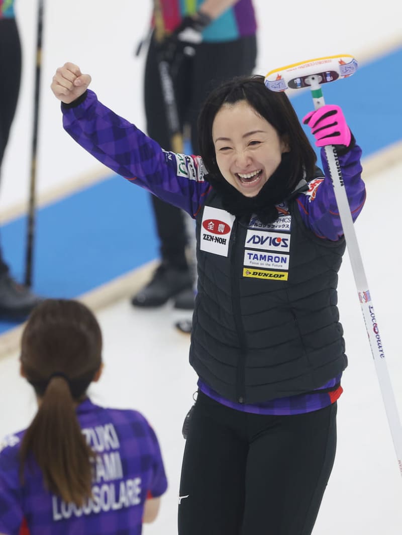 【カーリング】ロコ・ソラーレ崖っぷちから2連勝 代表の行方は最終決戦へ 【カーリング】ロコ・ソラーレ崖っぷちから2連勝 代表の行方は最終決戦へ