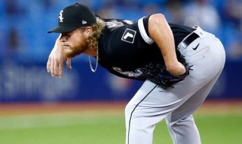 【MLB】キンブレルの“威嚇ポーズ”まねる少年が「キュート」　本人からサプライズも