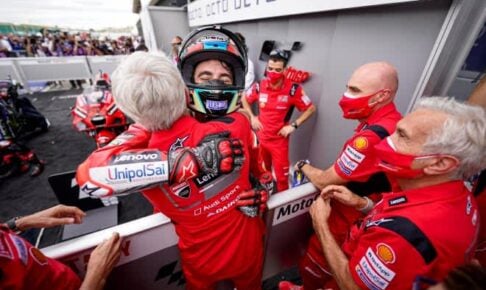 MotoGP第14戦サンマリノGP：バニャイアがポール・トゥ・ウインで2連勝。クアルタラロは0.364秒差の2位