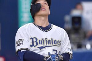 オリックス発表　吉田正尚が右尺骨骨折で登録抹消　残り16試合、優勝へ試練