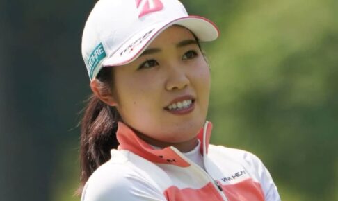 勝みなみと古江彩佳が12安打で首位　2週連続Vへ渋野日向子は1打差3位に浮上