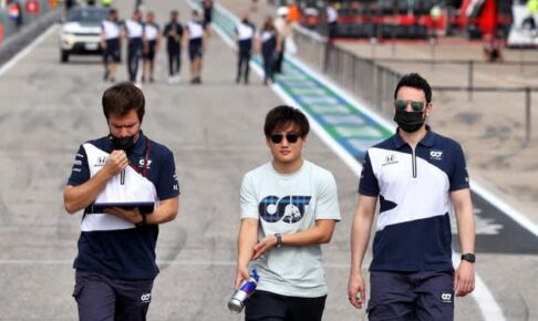 角田裕毅、初のCOTAへ「シミュレーターで準備。ジェットコースターのようなコースを走るのが楽しみ」／F1第17戦