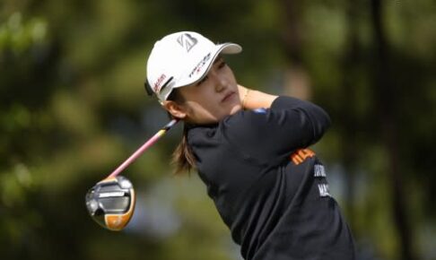 女王レースに影響も…賞金1位の稲見萌寧が腰痛で涙の棄権　「朝起きたら動けなかった」