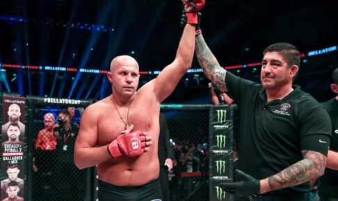 【格闘技】皇帝・ヒョードル、引退ツアー2戦目で再び衝撃の“106秒”KO　ヘビー級2位を右フックで瞬殺