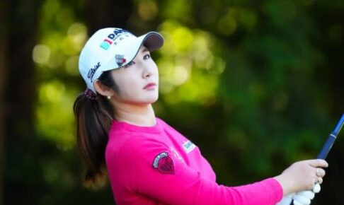 ペ・ソンウと申ジエが首位発進　渋野日向子、河本結は1差3位