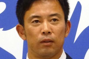 楽天が今季引退するヤクルト・雄平氏の打撃コーチ就任発表　リーグＶ・オリから佐竹氏も〝補強〟