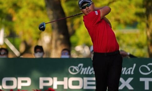 久常涼、史上4人目の10代優勝へ3差9位で残り18ホール 「あしたもアグレッシブなプレーを」