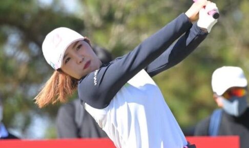 古江彩佳、逆転賞金女王へ単独トップ守る　稲見萌寧は9打差23位