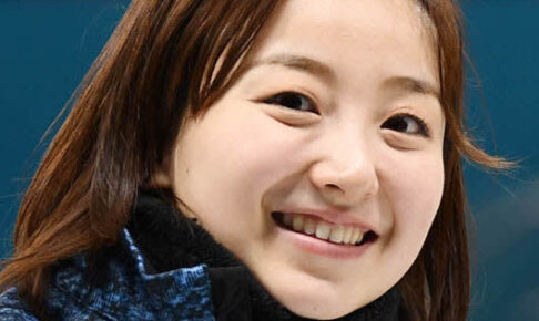 カーリング女子五輪最終予選ロコ・ソラーレ連勝発進 北京切符はスキップ藤沢の“美声”次第