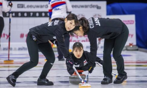 ロコ・ソラーレ3連勝、コンサは黒星先行　カーリング北京五輪最終予選