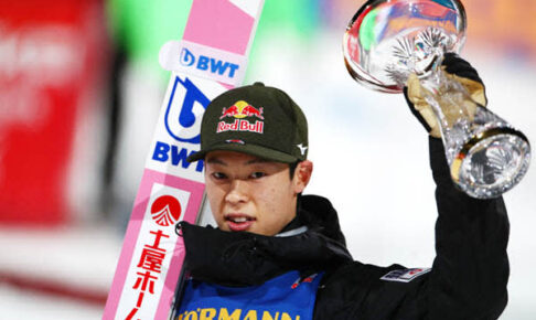 小林陵侑が3連勝 ジャンプ週間2度目の完全制覇に王手、史上初の偉業なるか
